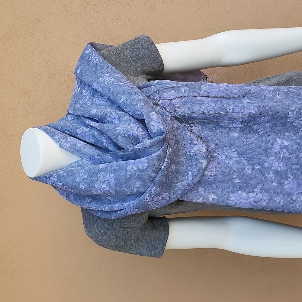 Oversized Handmade Scarf Wrap Sarong Cover Up from Indonesia Periwinkle Floral - Picture 9 of 16